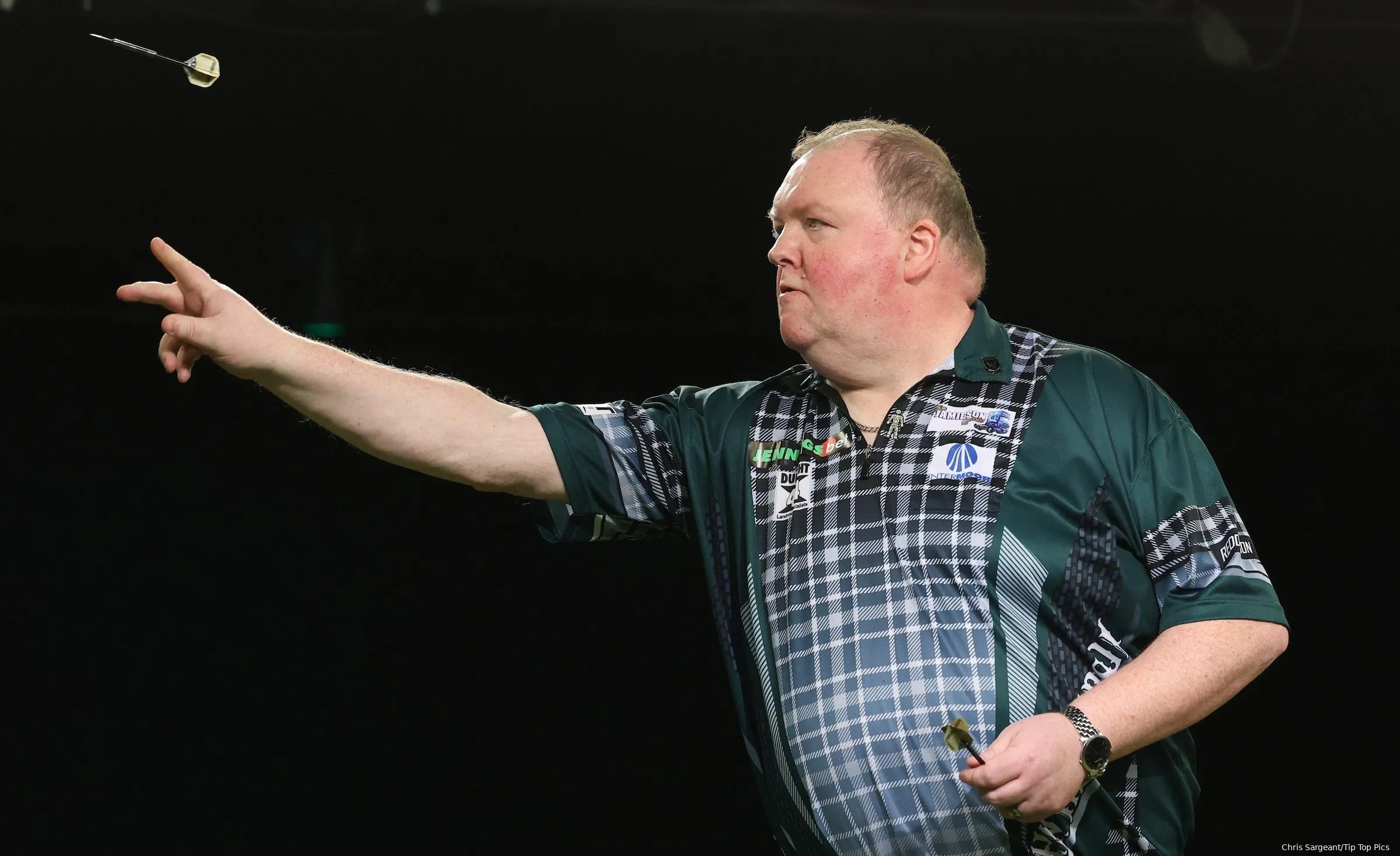 John Henderson first into World Seniors Darts Masters final, ends run